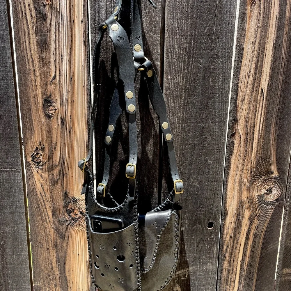 Custom Unisex holster.
